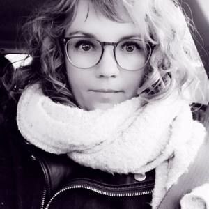 Meet your Posher, Julie